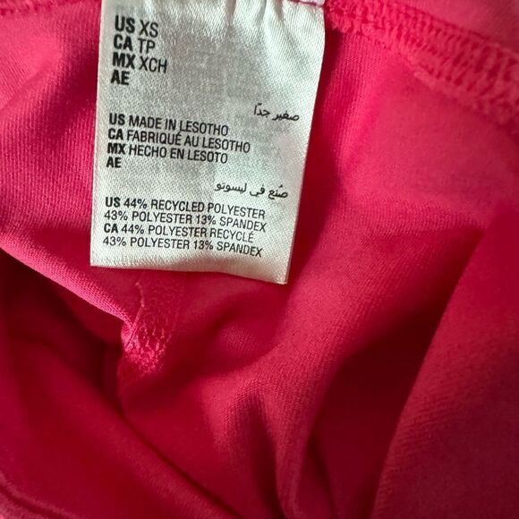 Women's Compression High-Waist Side-Pocket 7/8 Length Leggings, Xs fiery pink - Picture 5 of 10